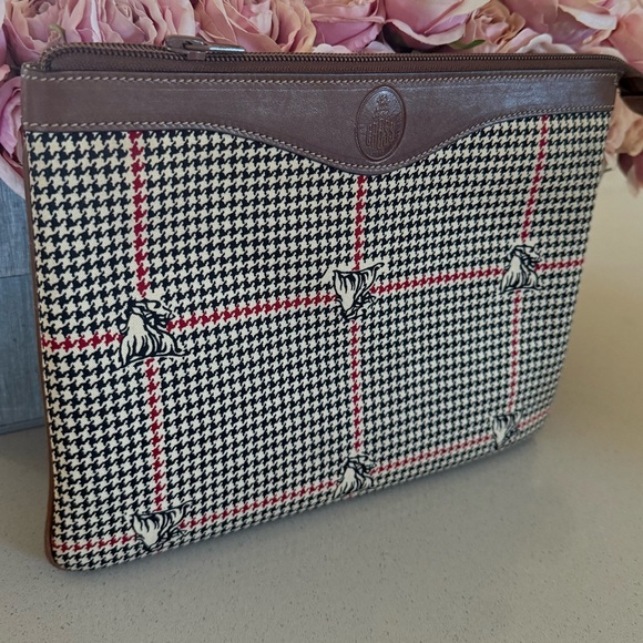 Mark Cross vintage Zippered pouch clutch houndstooth print - Picture 4 of 15